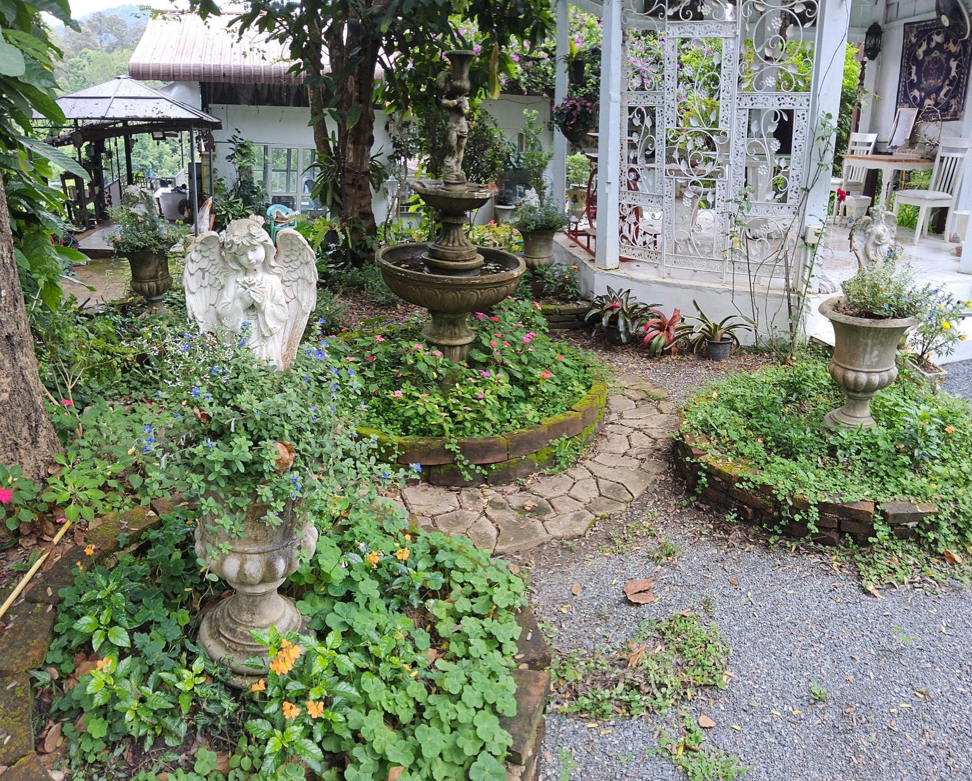 Balmy Hideout Cafe & Homestay Ban Huai Kaeo Eksteriør bilde