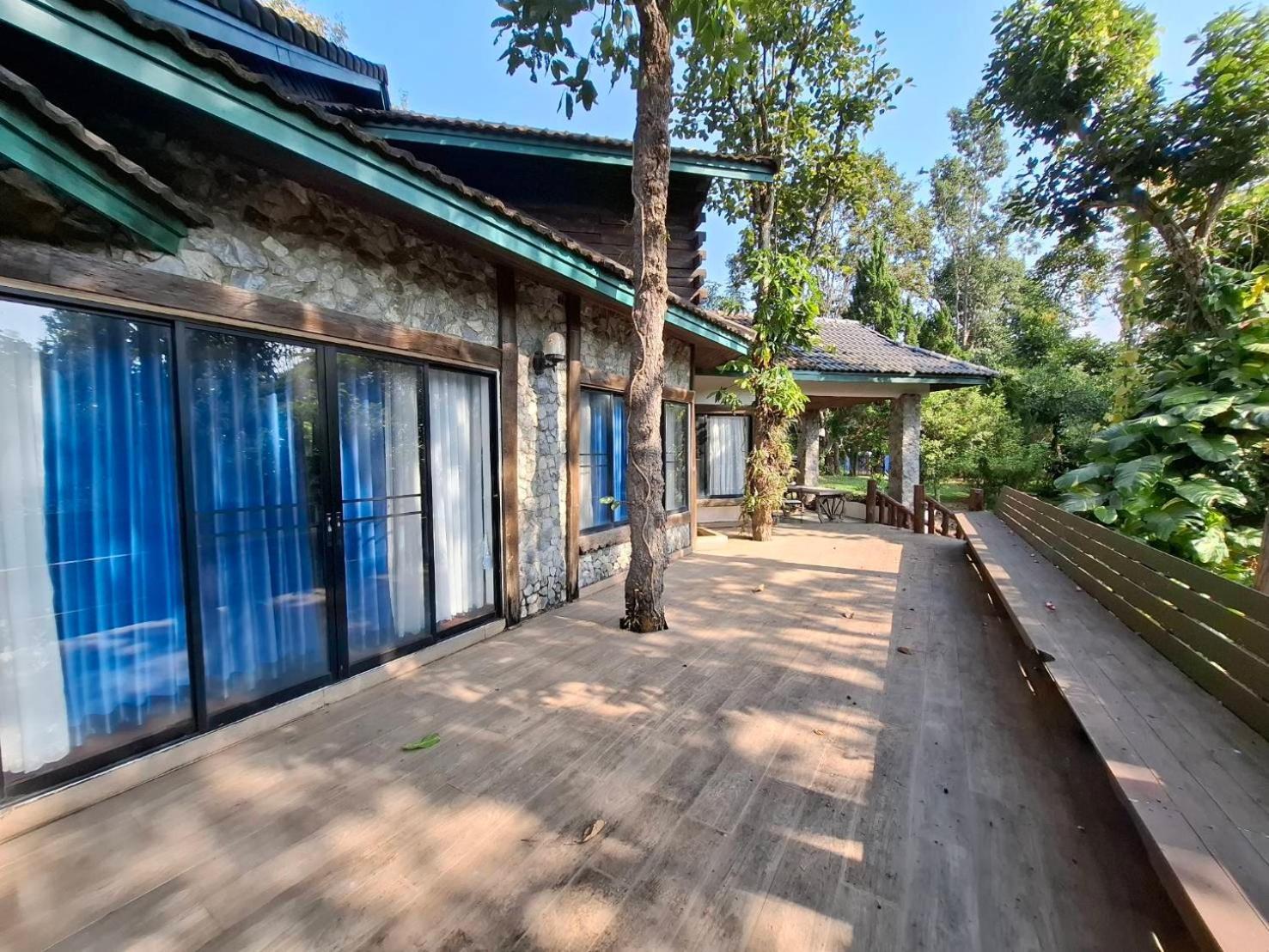Balmy Hideout Cafe & Homestay Ban Huai Kaeo Eksteriør bilde